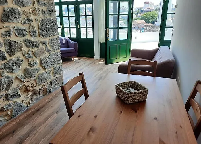 Apartamentos El Muelle Comillas